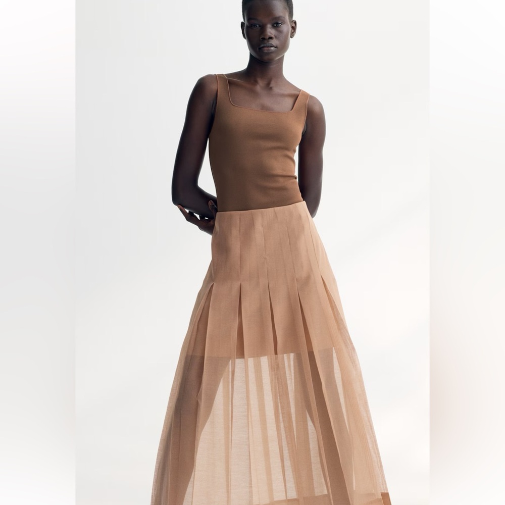 NEW H&M Premium Edition Sheer Maxi Pleated Skirt Sz 10